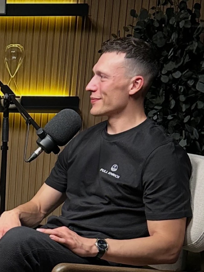 Nikita Balanov recording a podcast